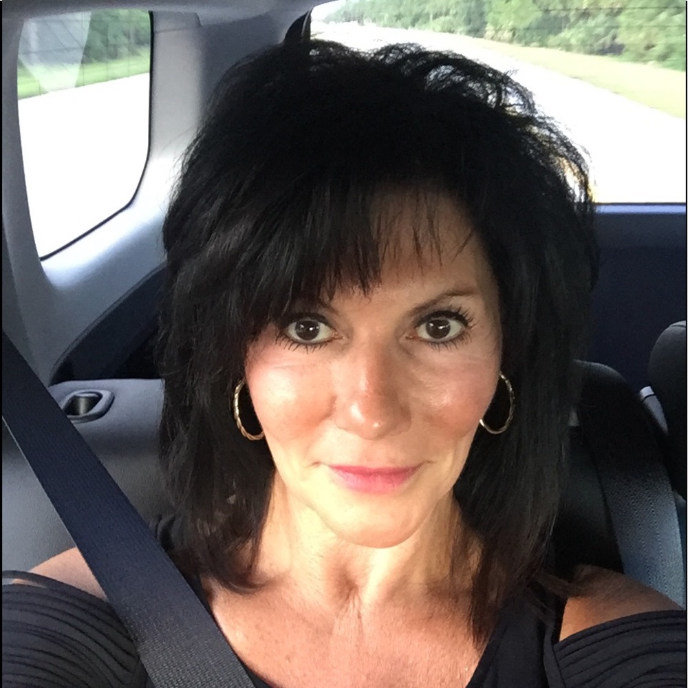 Meet your Posher, Toni